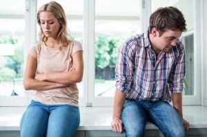 Друг мужа: влияние на семью, отношение к дружбе, борьба за внимание и советы психологов