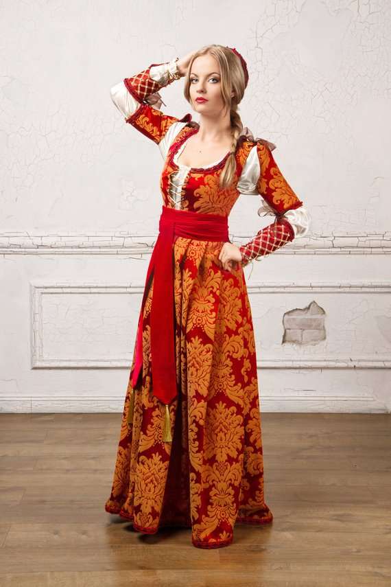 Платье 15 века