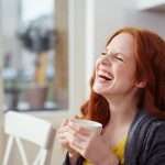Как сдержать смех: советы психологов