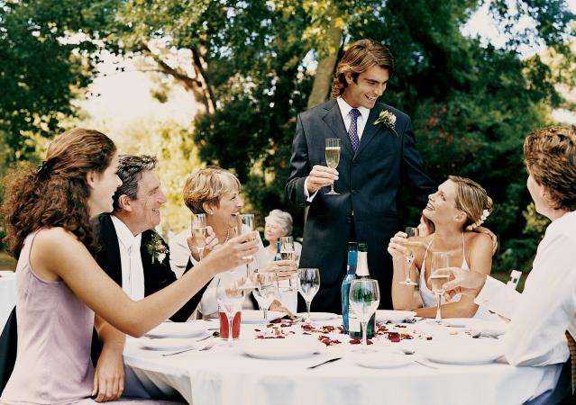 как правильно выбрать ведущего на свадьбу и не ошибиться